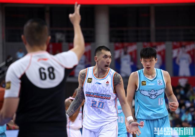 今夜山东男篮备战欧篮联,伤情更新细节曝光,管理层满意,心理建设被强调的简单介绍 今夜山东男篮备战欧篮联,伤情更新细节曝光,管理层满意,心理建设被强调的简单介绍